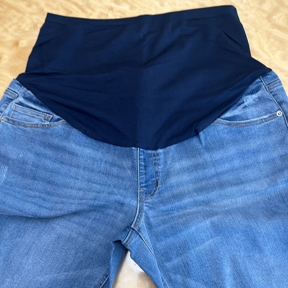 MATERNITY PANT. STRETCHY. SIZE LARGE BLUE JEANS & WAISTBAND. - Picture 2 of 10